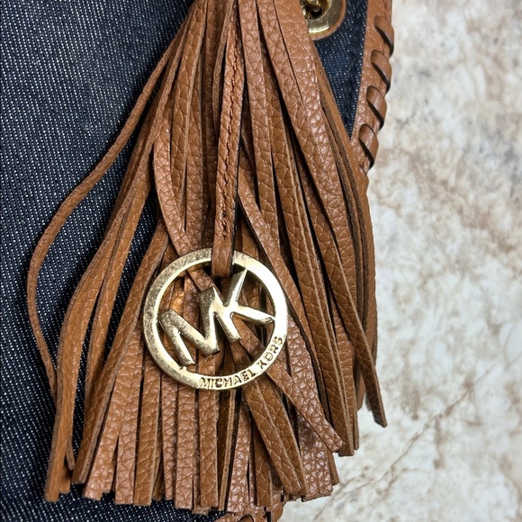 Michael Kors Denim and brown leather Shoulder Bag - Picture 2 of 6